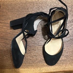 Ivanka trump block heels suede